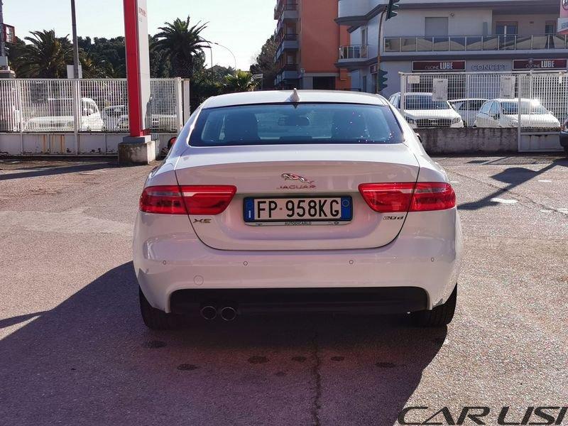 Jaguar XE 2.0 D 180 CV aut. Prestige