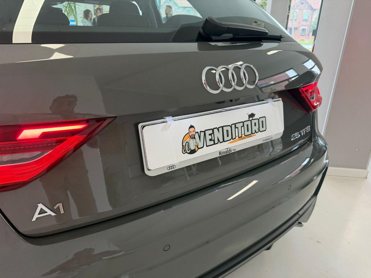 AUDI A1 SPB 25 TFSI S line edition