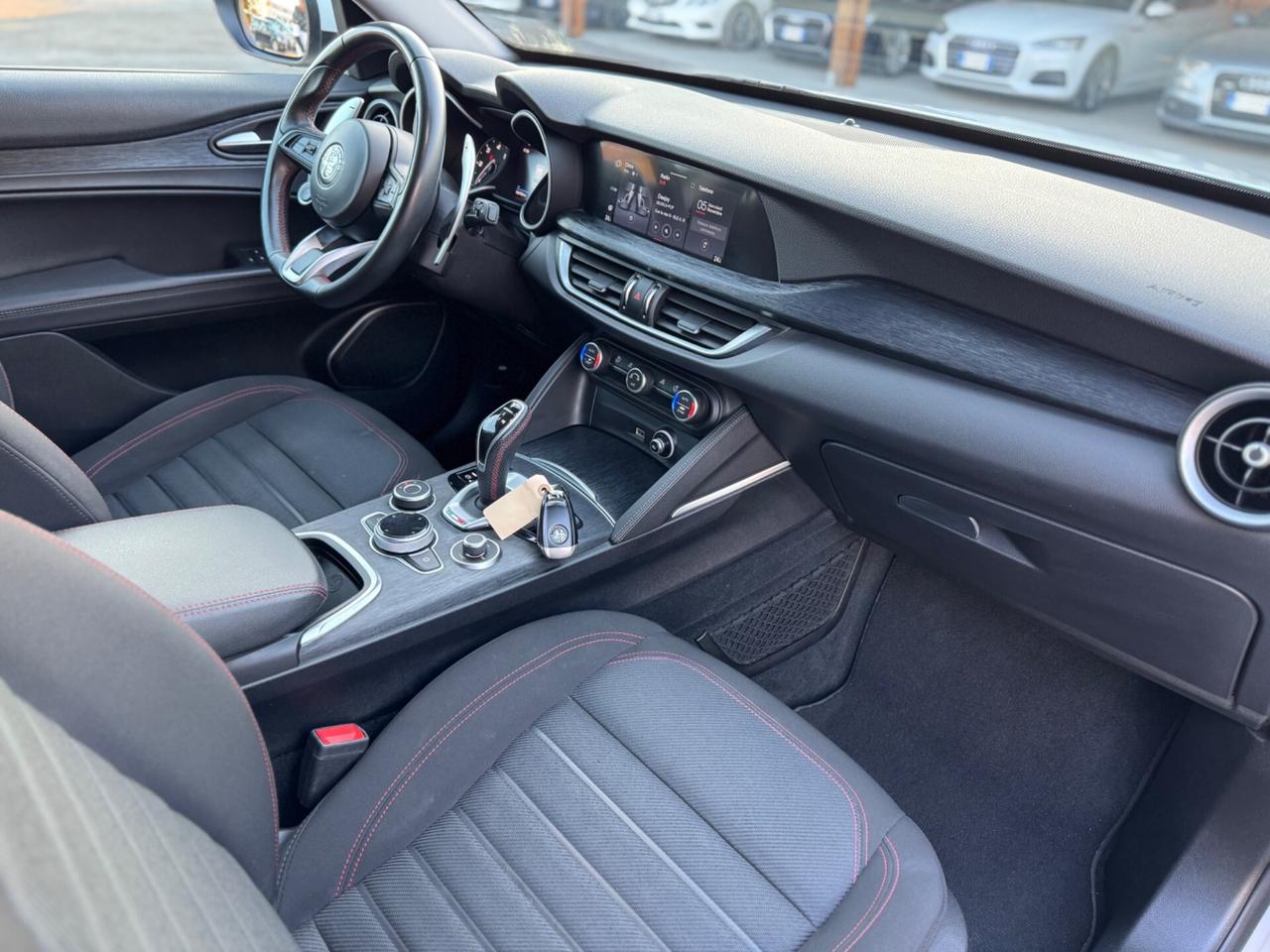 Alfa Romeo Stelvio 2.2 Turbodiesel 160 CV AT8 RWD ROSSO EDIZIONE