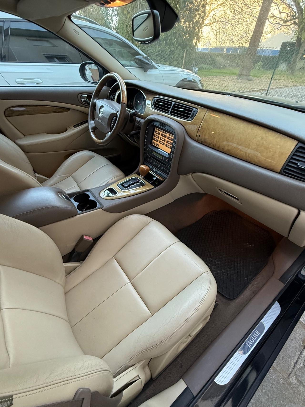 Jaguar S-Type 2.7 diesel V6 Sport 147.000km