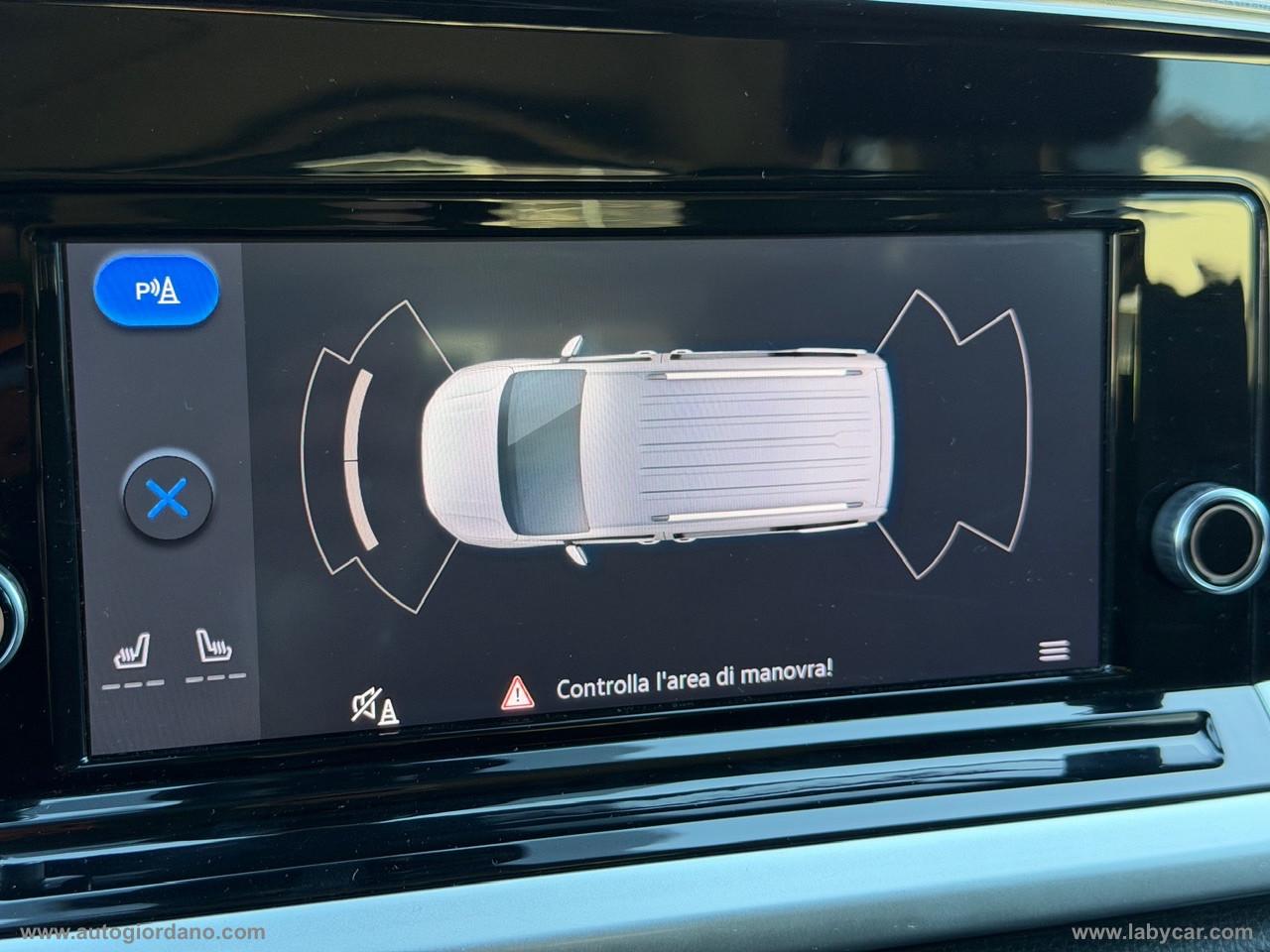 FORD Gr.Tourneo Connect 2.0 122 aut. Tit.