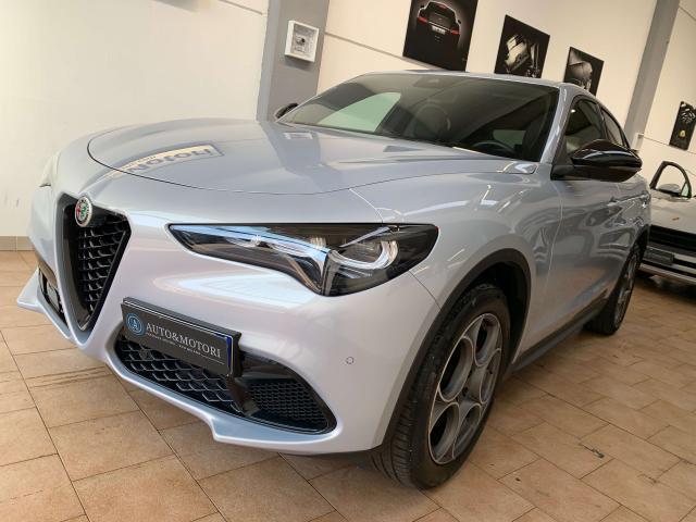 Alfa Romeo Stelvio Stelvio 2023 2.0 t Sprint Q4 280cv auto