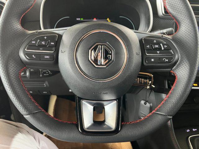 MG ZS 1.5 VTi-tech Luxury PELLE/NAVIG/TELECAM/FULL LED