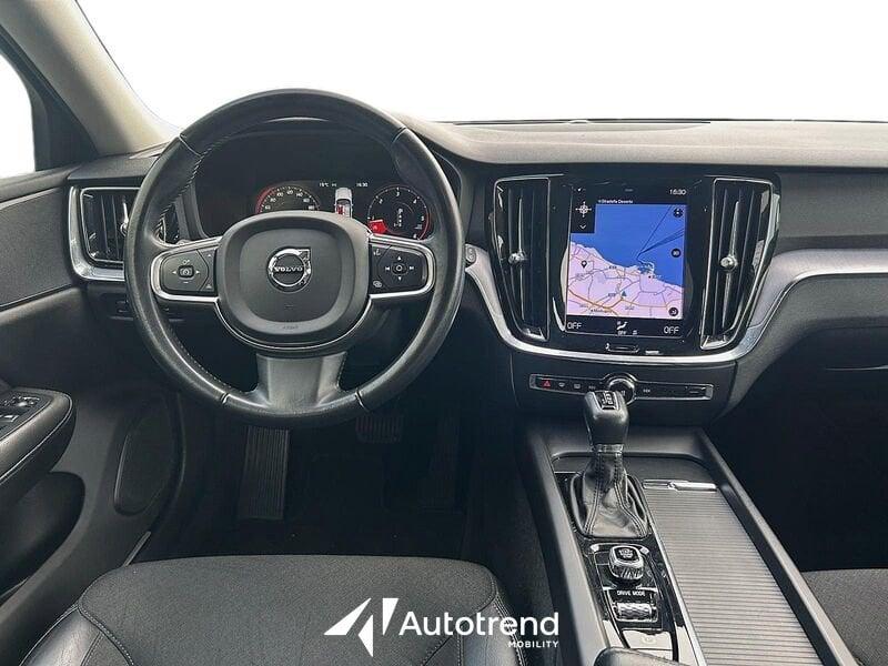 Volvo V60 D3 150 CV Automatica NAVI LED Momentum Business Pro