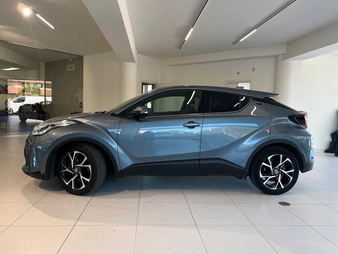 C-HR 1.8 Hybrid E-CVT Trend