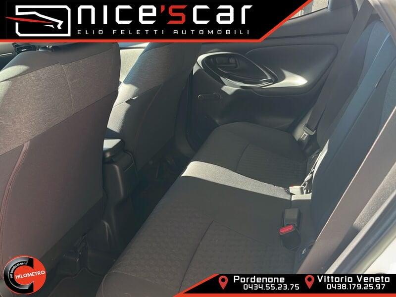 Toyota Yaris Yaris 1.5 Hybrid 5 porte Business*PROMO*