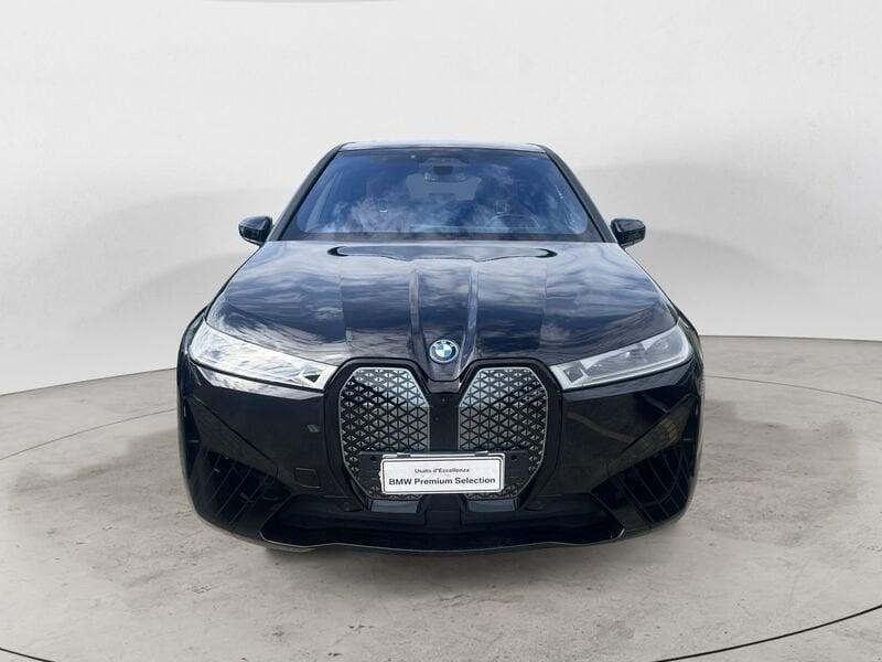 BMW iX i20 2021 M60