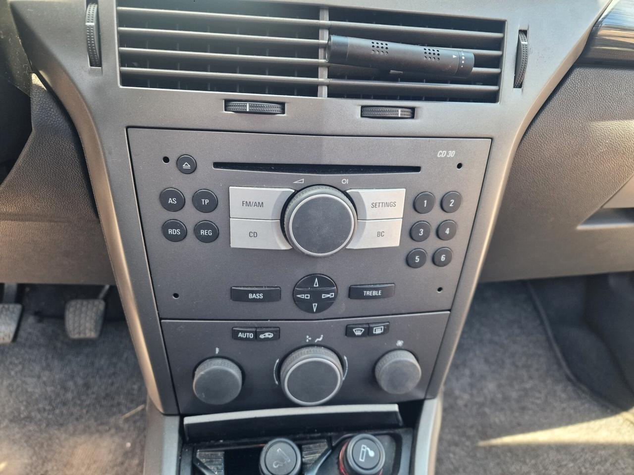 Opel Astra 1.7 CDTI 101CV 5 porte Cosmo