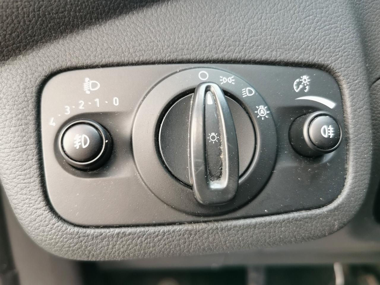 Ford Kuga 1.5 TDCI 120cv S&S 2WD Titanium