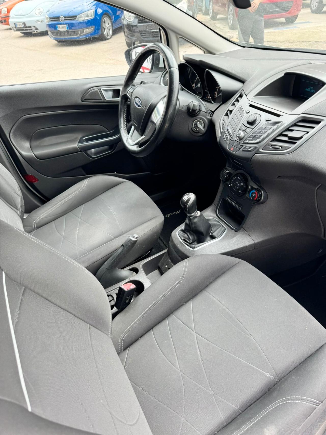Ford Fiesta 1.5 TDCi 75CV 5 porte Titanium