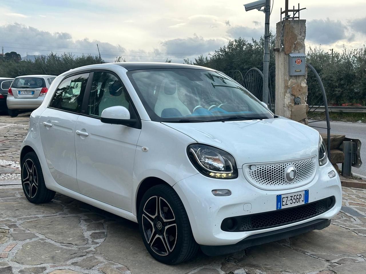 Smart ForFour 70 1.0 twinamic Proxy