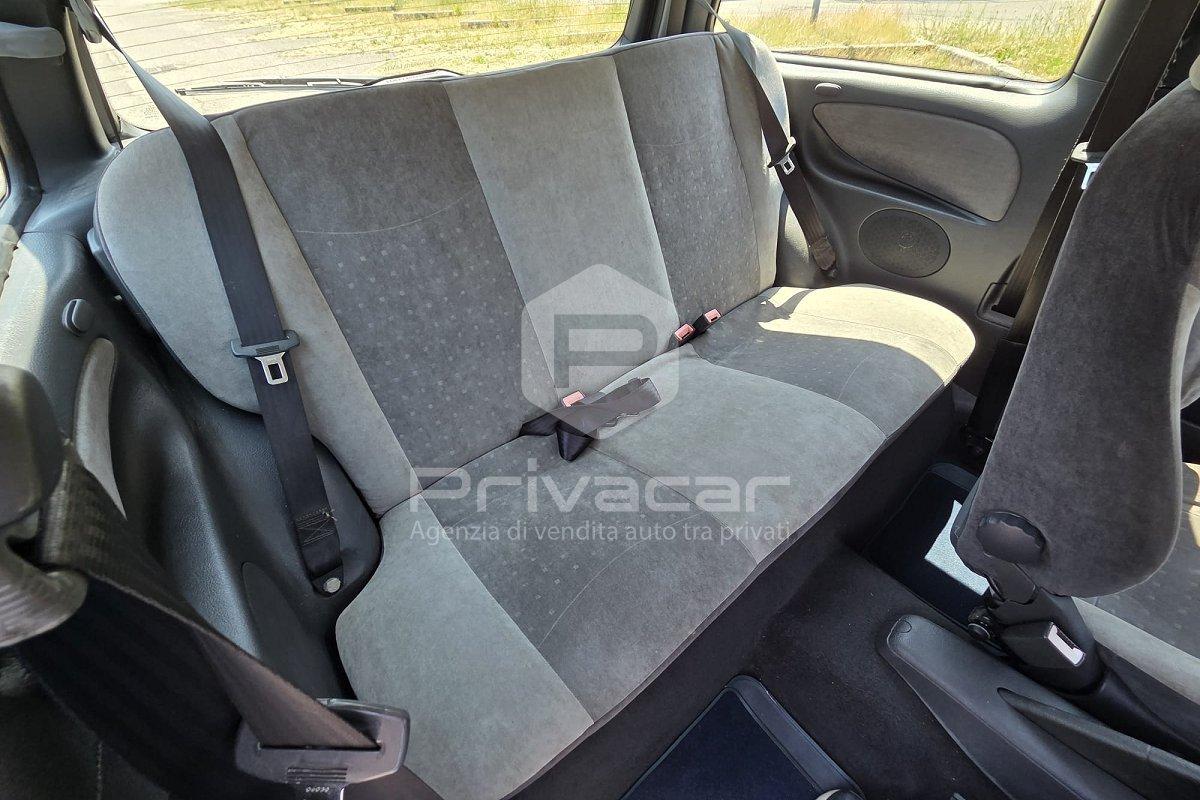 LANCIA Y 1.2i cat Unica