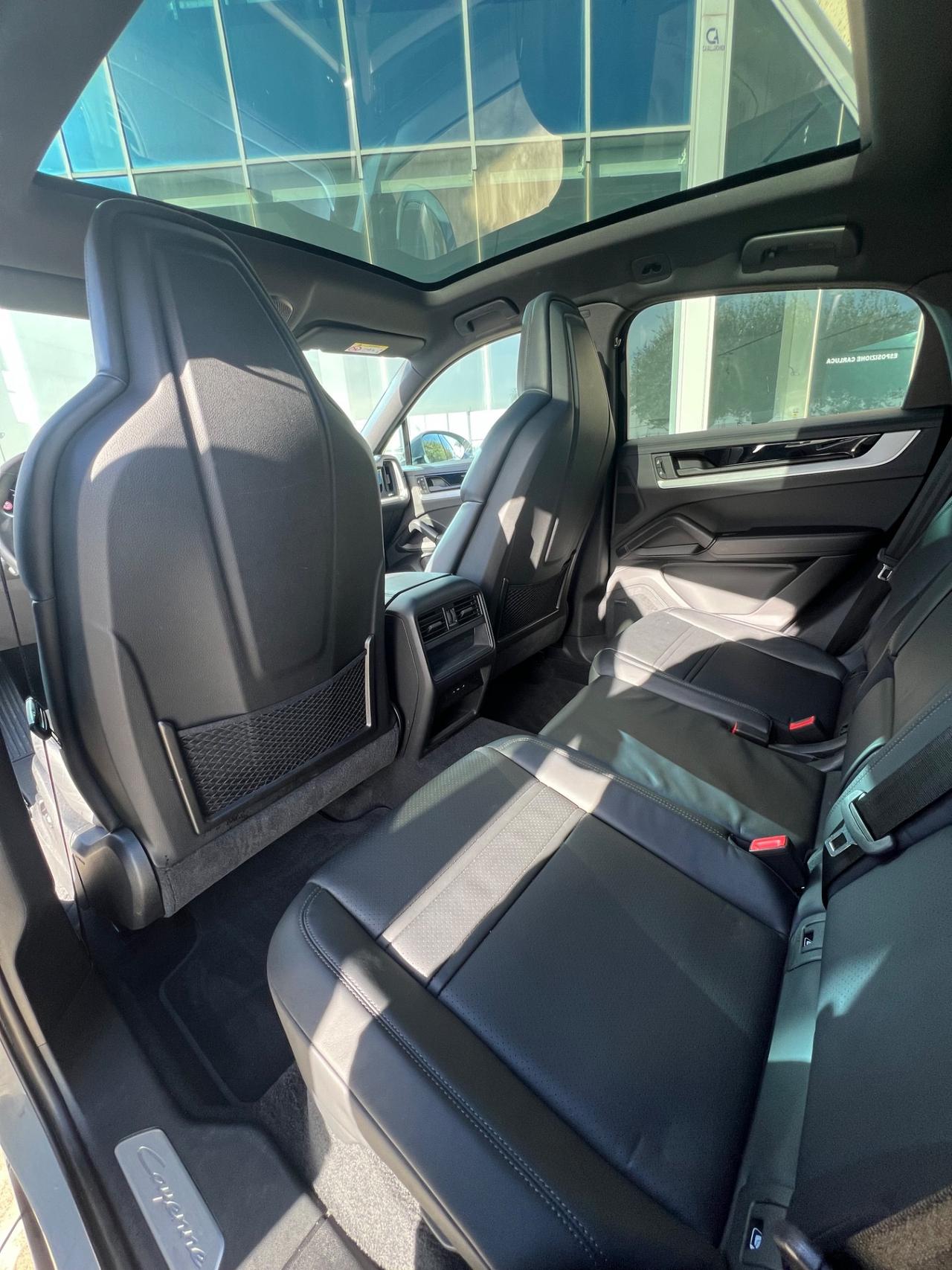 Porsche Cayenne Coupé 3.0 V6 E-Hybrid