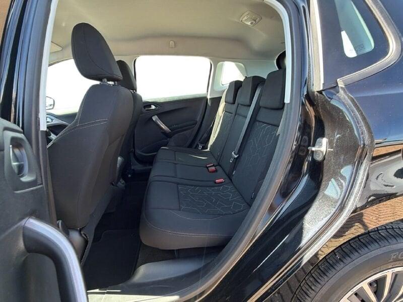 Peugeot 2008 Bluehdi 100 S&s 100 Active