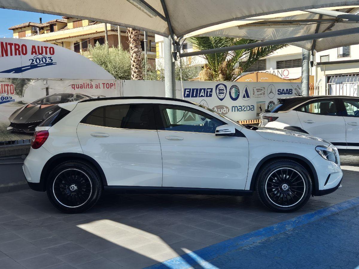 MERCEDES - Classe GLA - 200 CDI Automatic 4Matic Premium