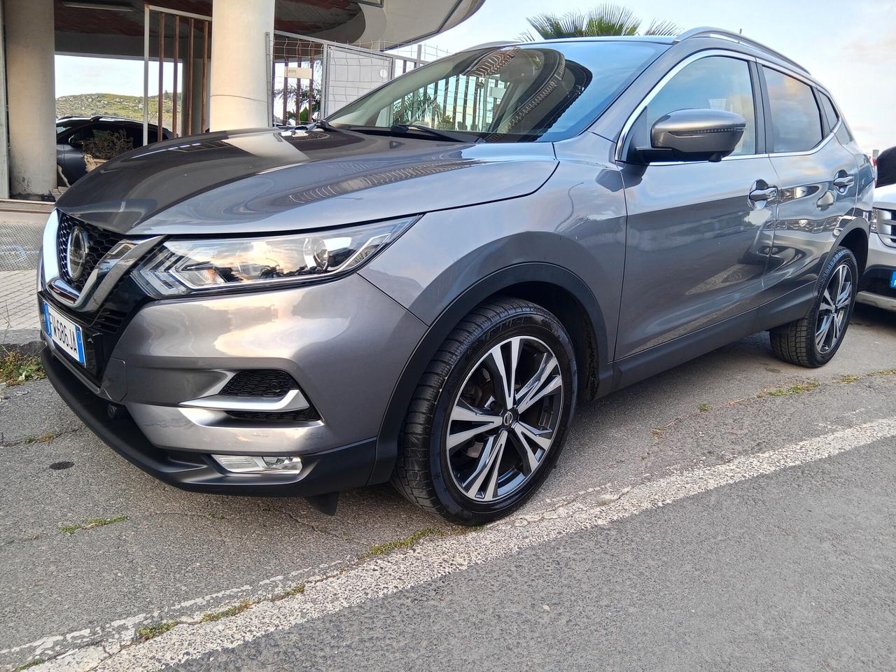 Nissan Qashqai 1.5 dCi 115 CV Tetto-Navi km certificati 1 proprietario