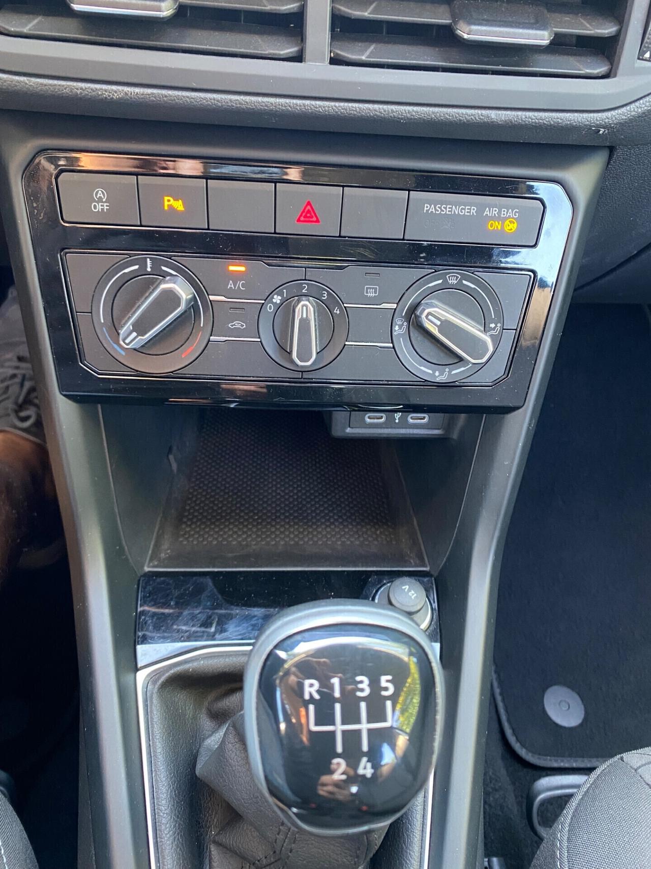 Volkswagen T-cross 1.0 benzina