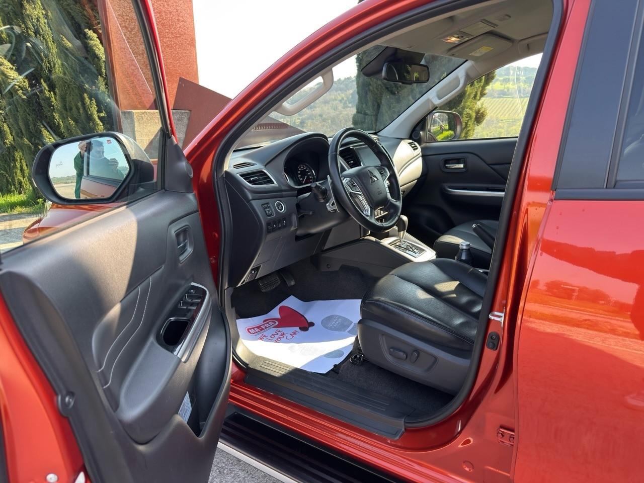 Mitsubishi L200 2.3D Double Cab 4x4 Sup.Select P1. Intouch Diamond aut.