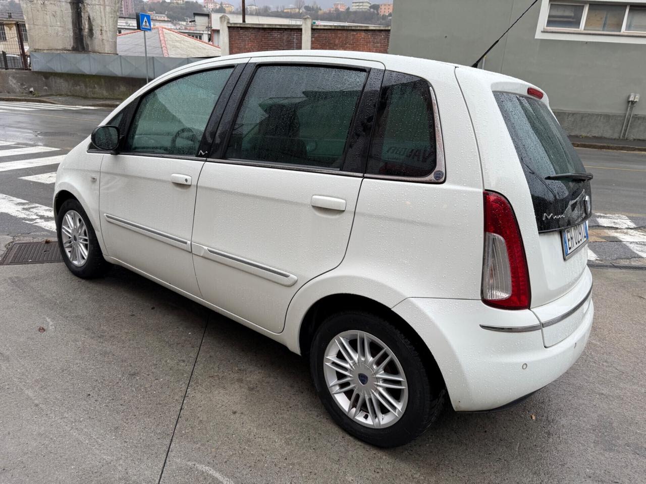 LANCIA MUSA 1.4 NEOPATENTATI KM 89 MILA !!