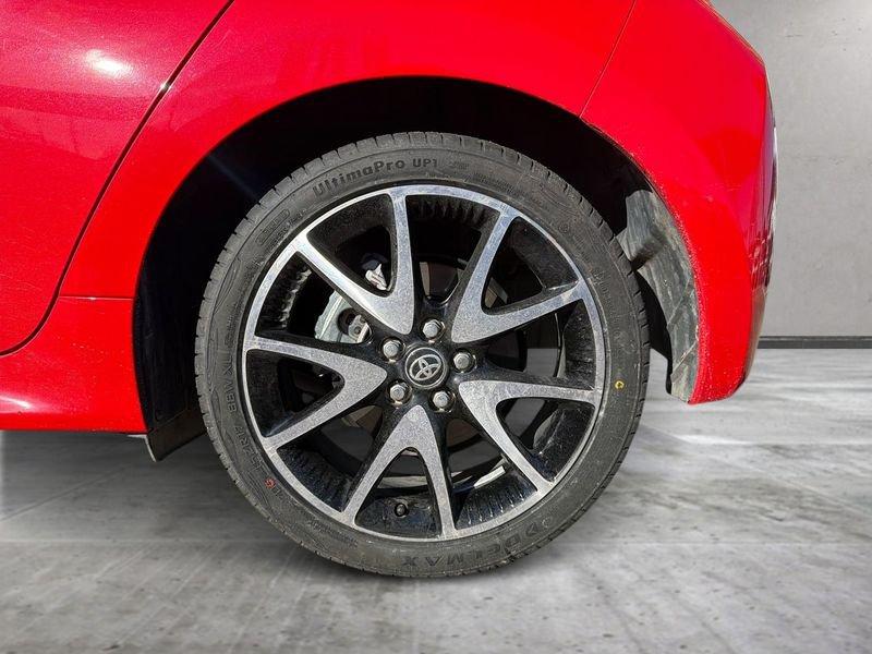 Toyota Yaris Yaris 1.5h PREMIERE