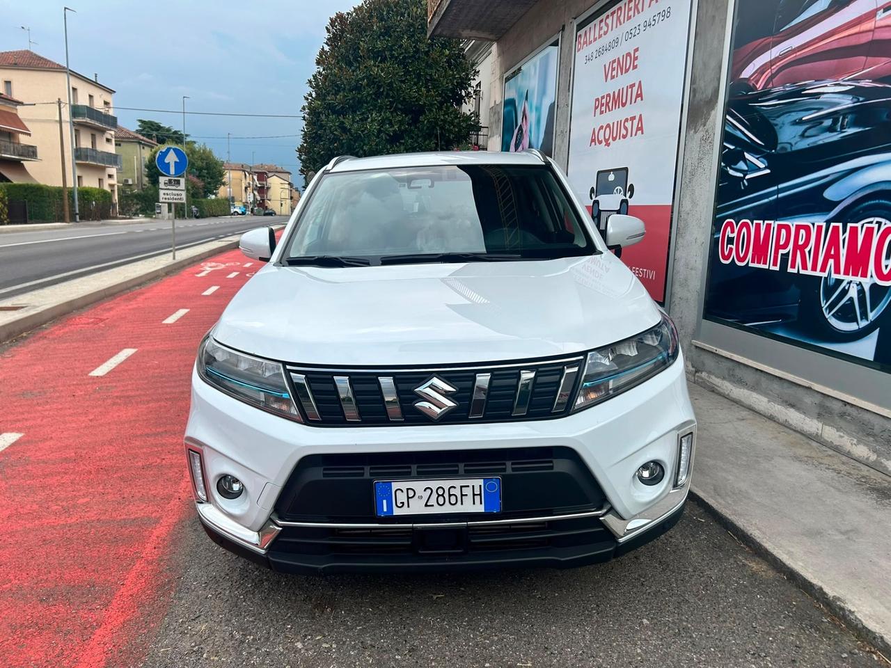 Suzuki Vitara 1.4 Hybrid Top