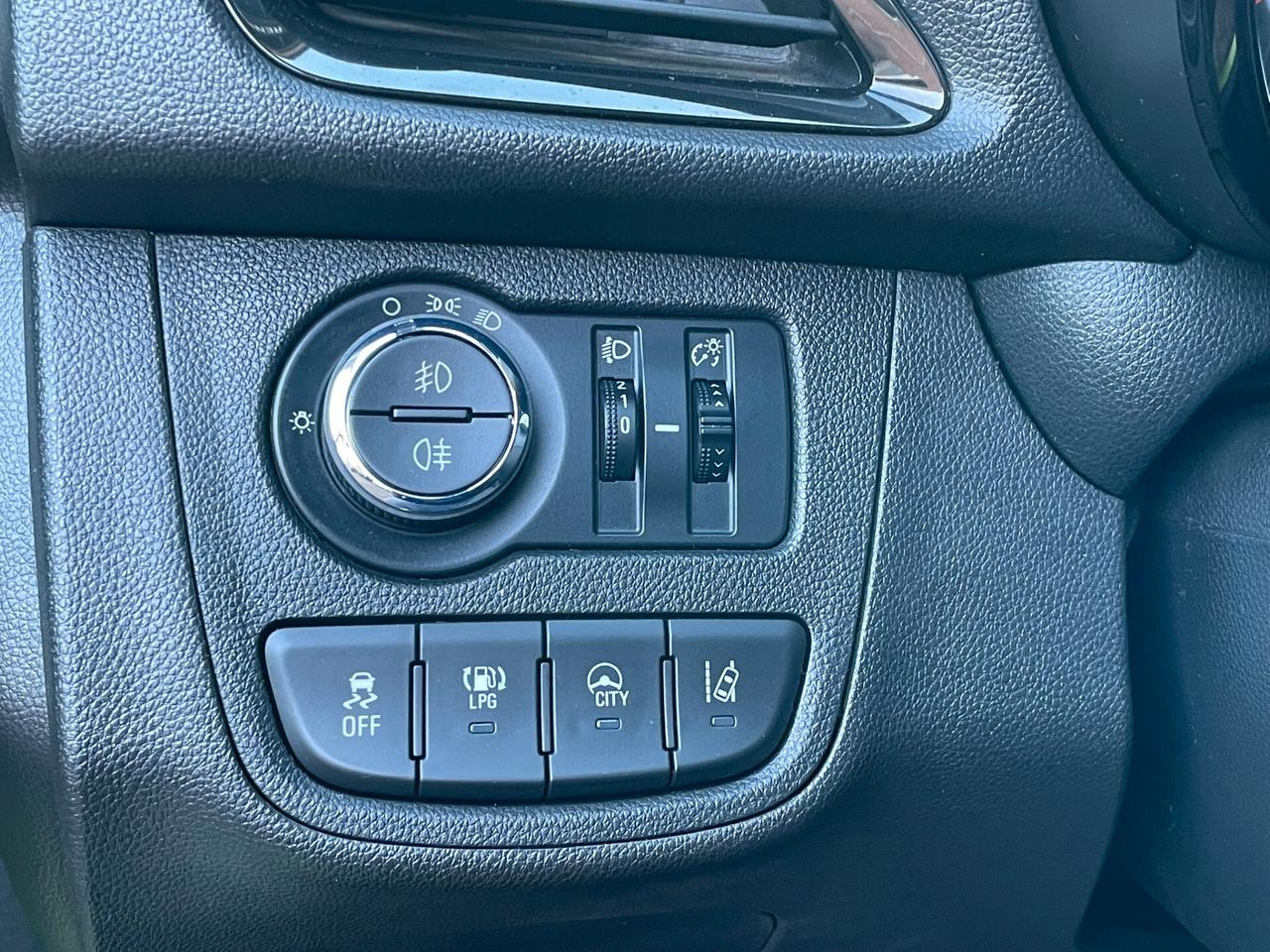 Opel Karl 1.0 73 CV GPL Innovation