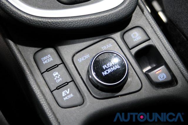 TOYOTA Yaris Cross 1.5 HYBRID 5PORTE E-CVT AWD-I 4x4 TREND FULL LED