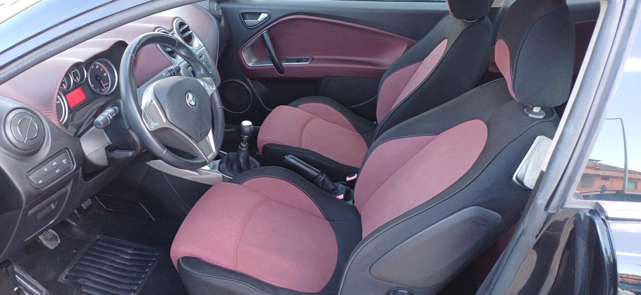 Alfa Romeo MiTo 1.4 105 CV M.air S&S Distinctive Sport Pack