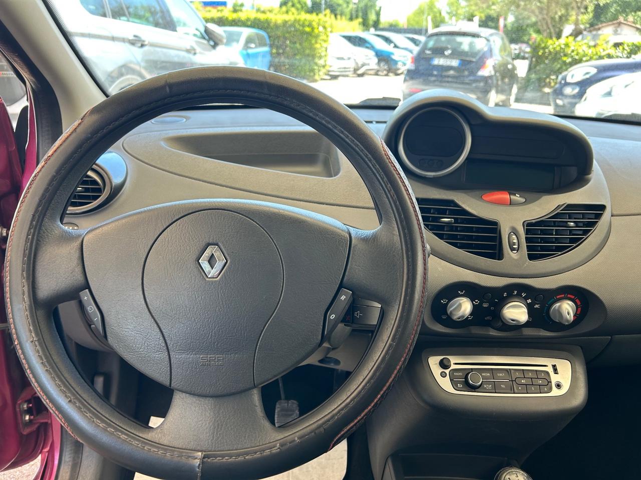 Renault Twingo 1.5 dCi FULL NEOPATENTATI