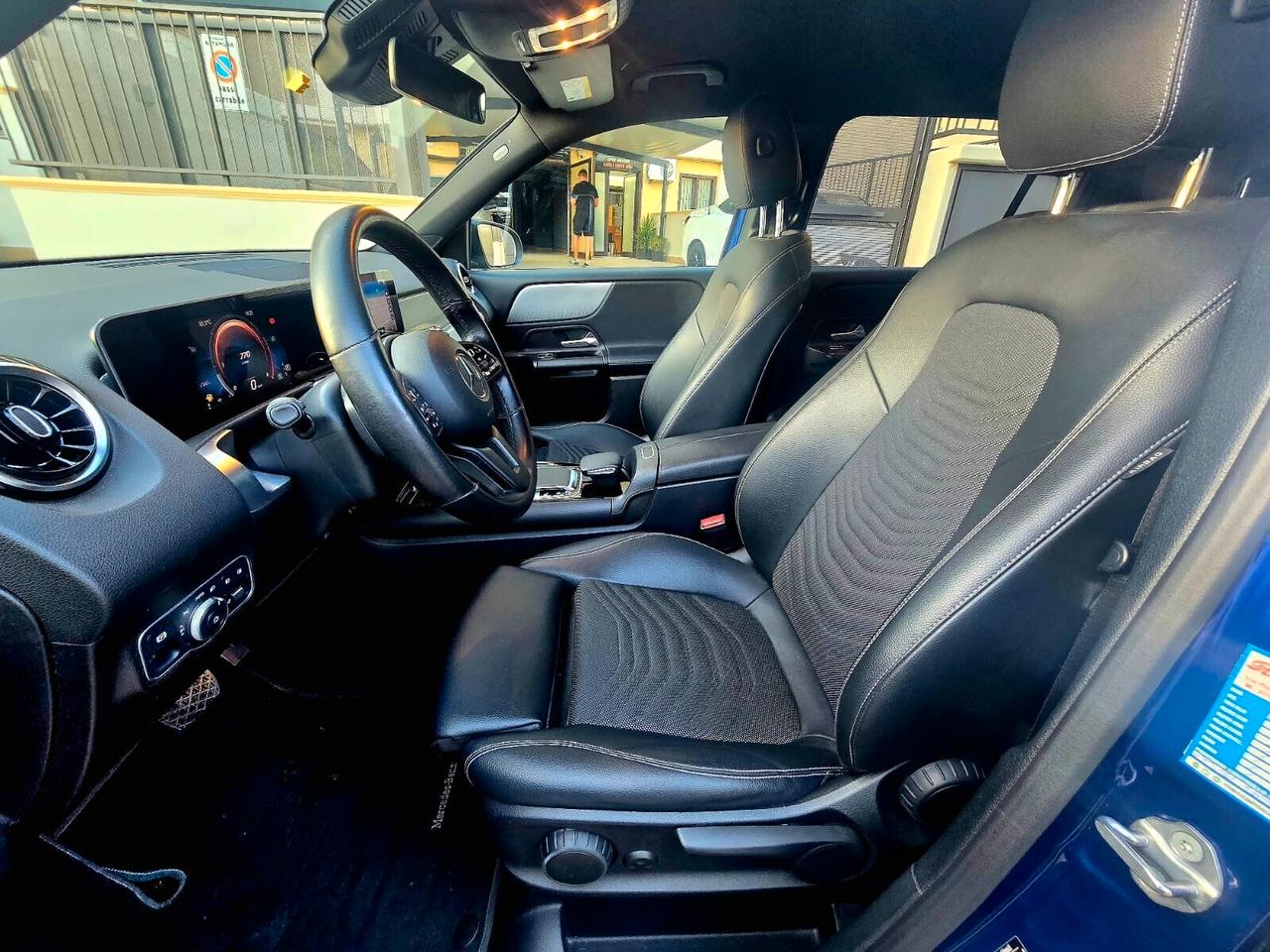MERCEDES GLB 180d 116cv BUSINESS SPORT 7posti