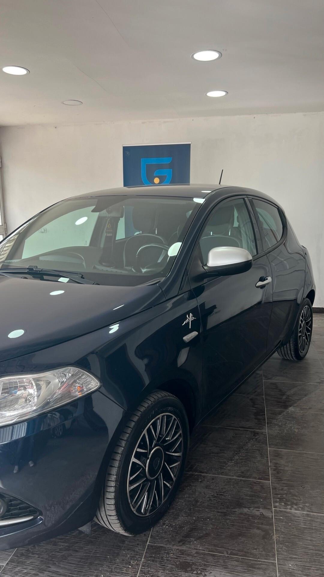 Lancia Ypsilon 1.3 MJT 16V 95 CV 5 porte S&S Platinum