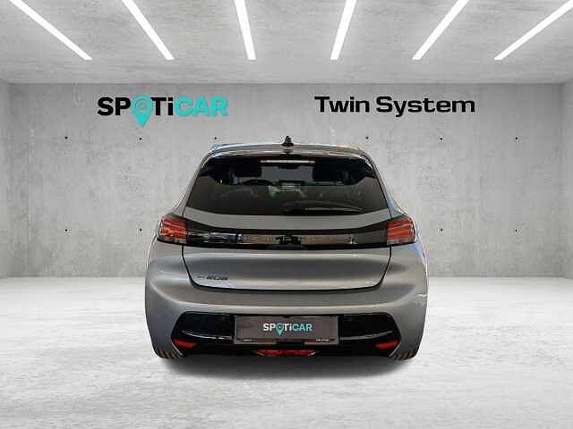 Peugeot 208 motore elettrico 136 CV 5 porte Allure