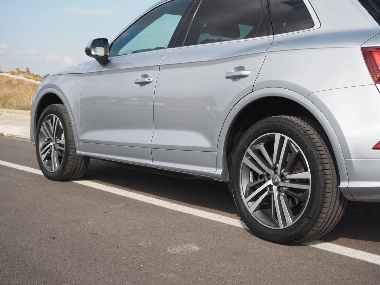 Audi Q5 40 TDI quattro S tronic line plus