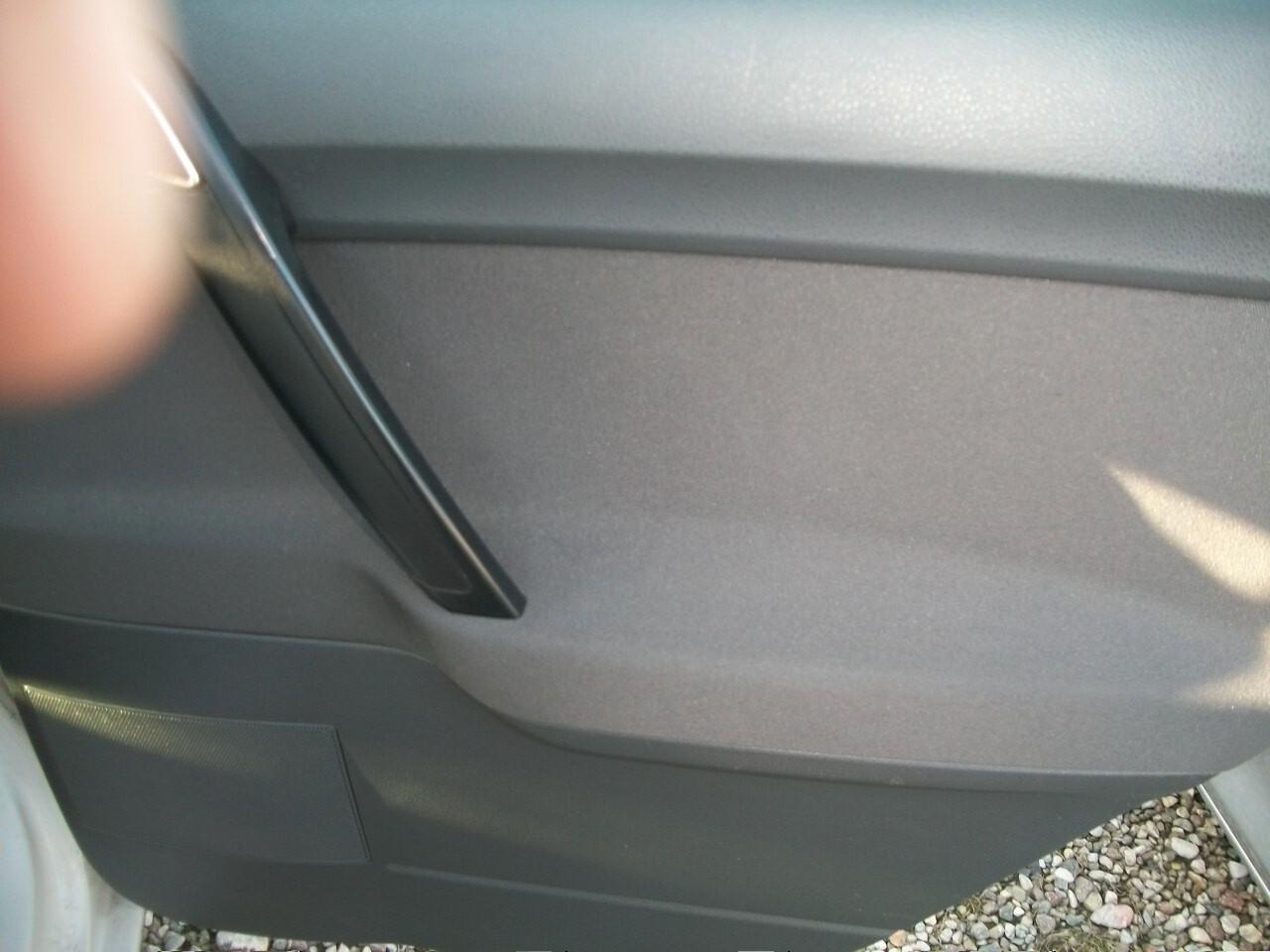 Volkswagen Polo 1.2/60CV 5p. United CC 1200 EURO 04 BENZINA KM 199500 SI NUOVI PATENTATI GARANZIA UN ANNO