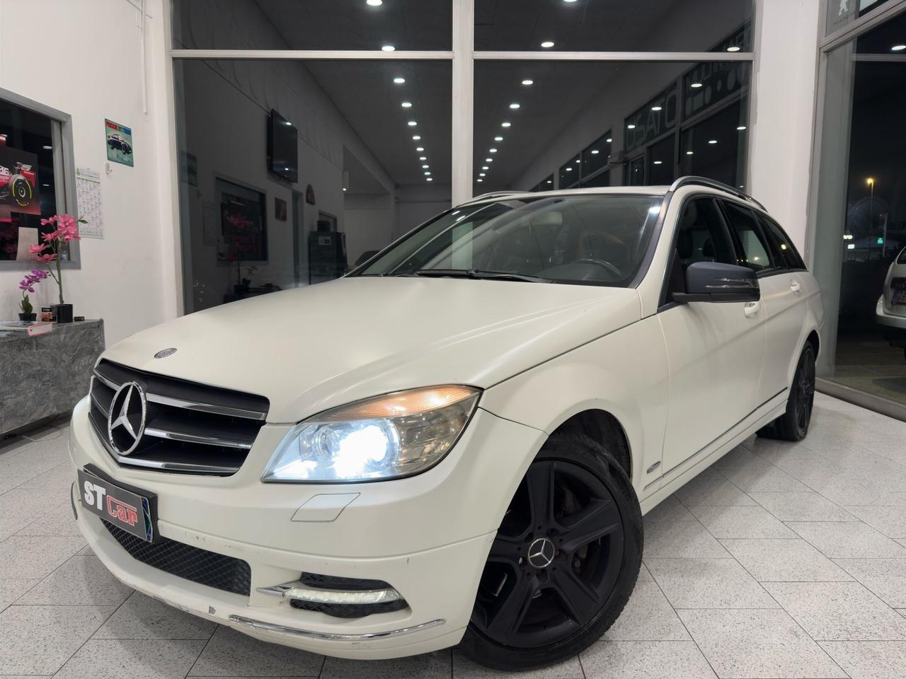 Mercedes-benz C 350 CDI 4M. BlueEFFICIENCY Avantgarde AMG 231cv