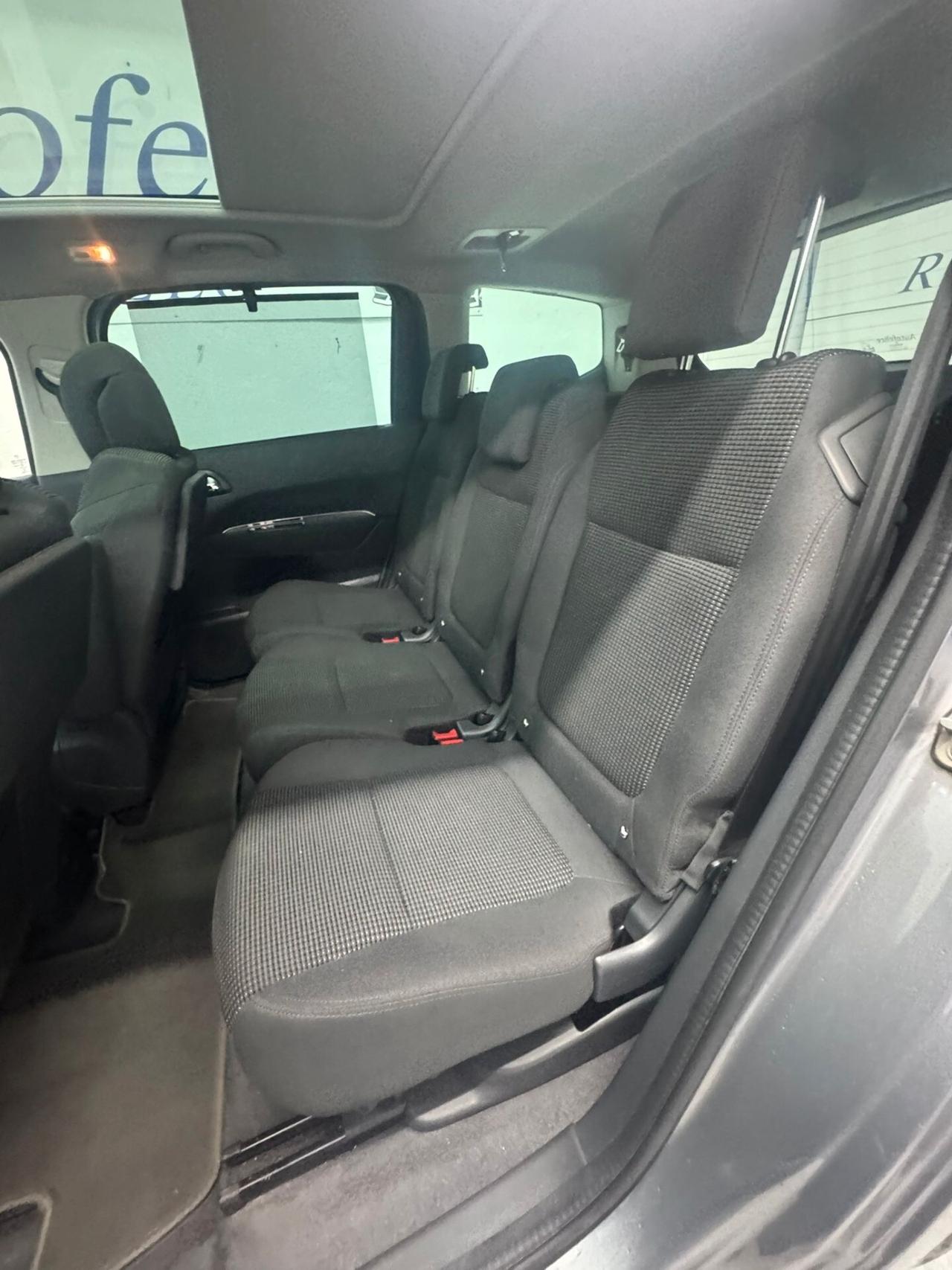 Peugeot 5008 BlueHDi 120 S&S Allure
