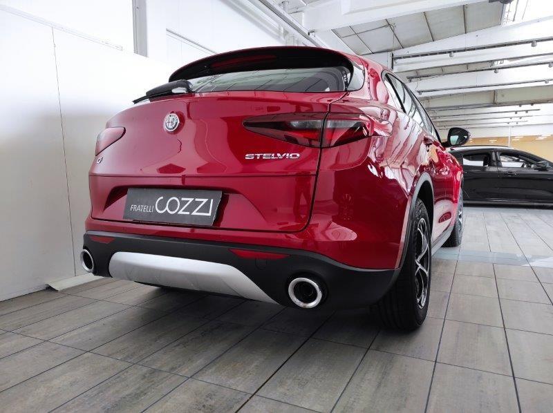 ALFA ROMEO Stelvio - Stelvio 2.2 Turbodiesel 190 CV AT8 Q4 Business
