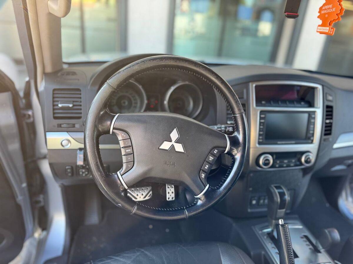 Mitsubishi Pajero 5 Porte Pajero 3.2 CR Invite 5p