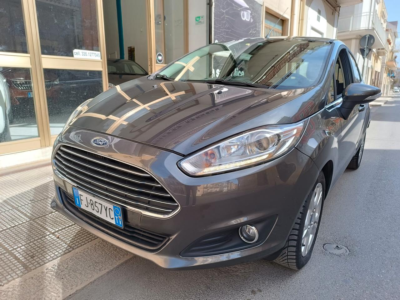 Ford Fiesta 1.5 TDCi 75CV 5 porte TITANIUM NAVI ( 2 unità)