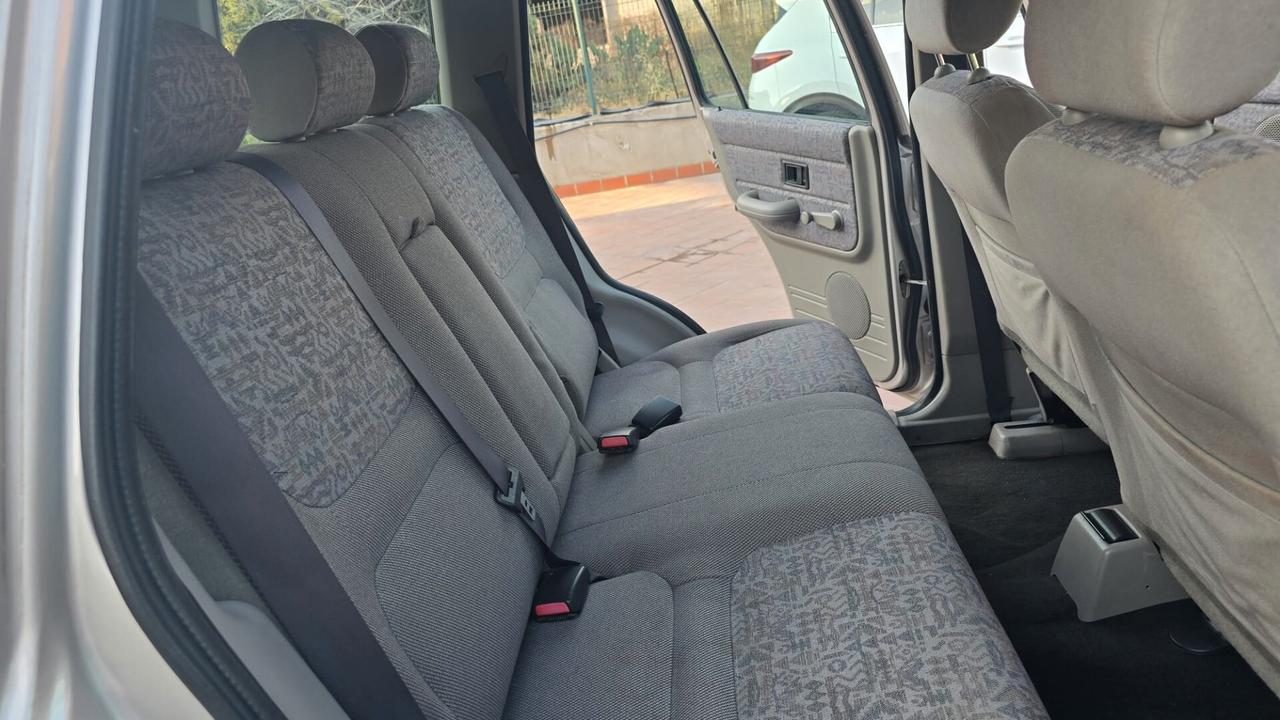 Land Rover Freelander 2.0 TD cat Station Wagon XE
