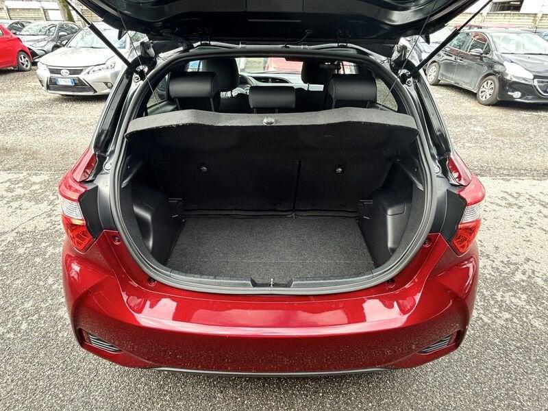 Toyota Yaris Yaris 1.5 Hybrid 5 porte Trend "Red Edition"