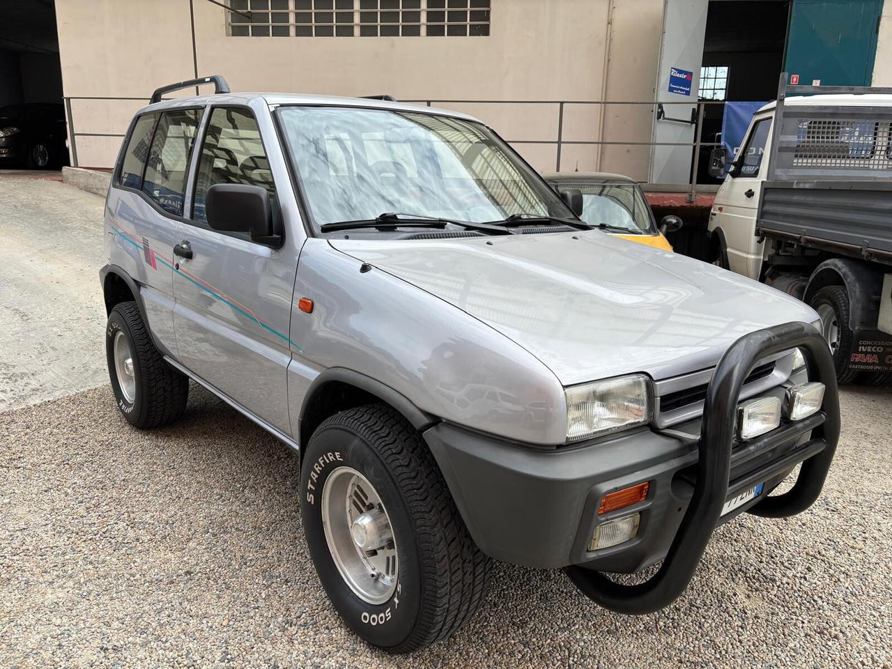 Ford Maverick 2.4i alias Nissan Terrano