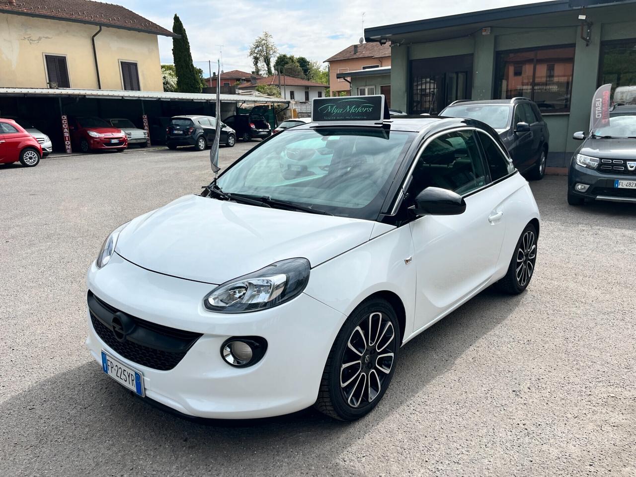 Opel Adam 1.2 70 CV