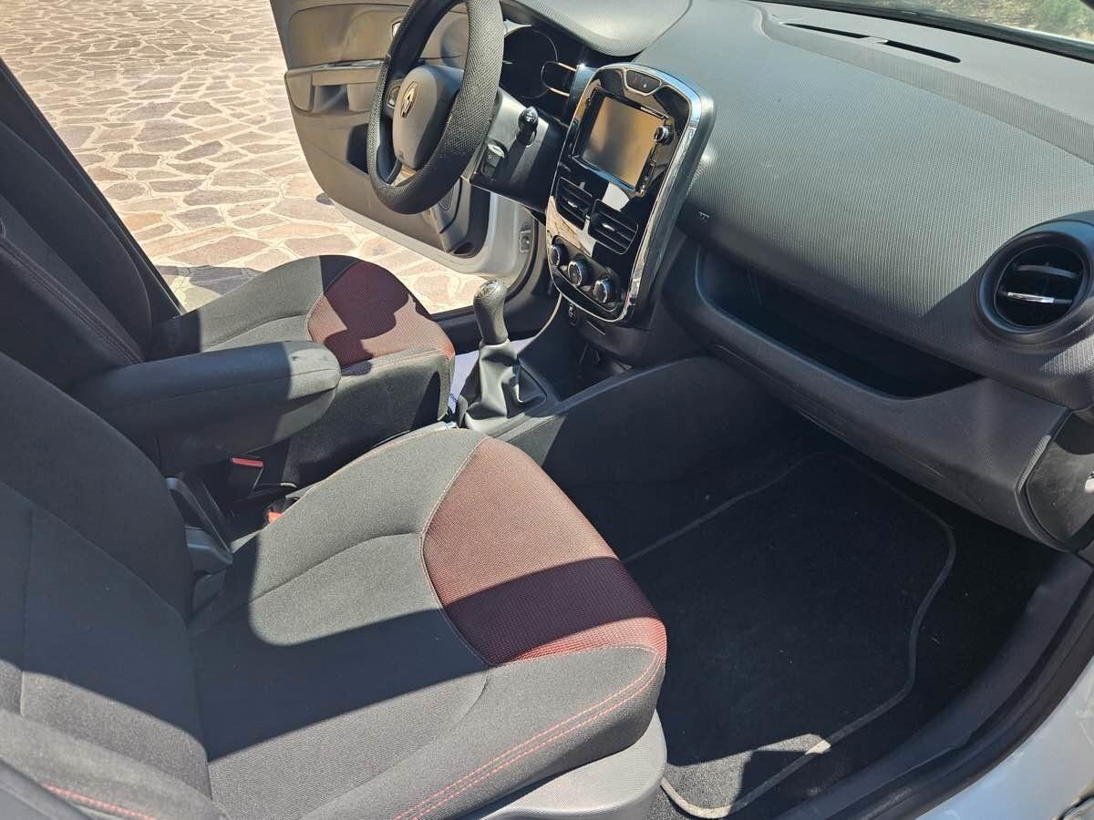 Renault Clio Sporter 1.5 dCi 8V 75CV Wave