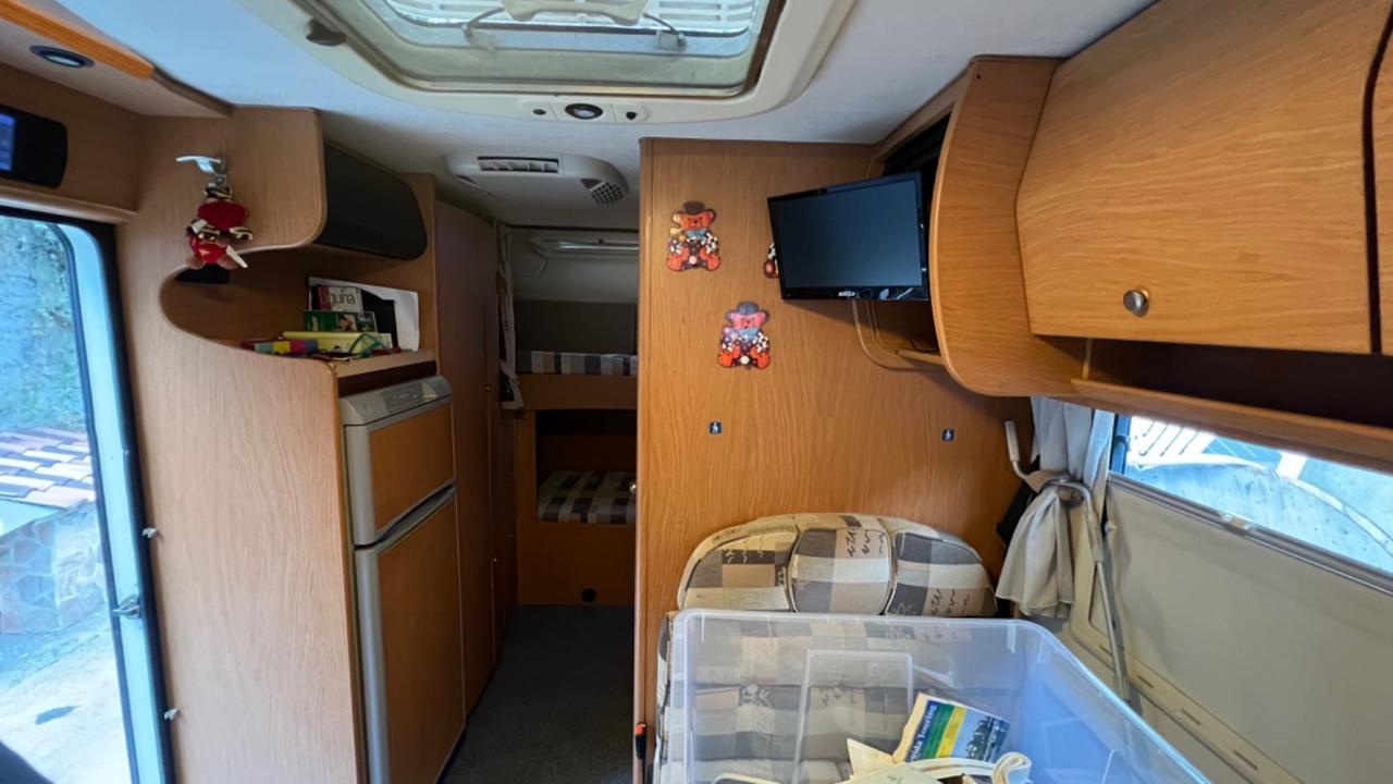 CAMPER FIAT DUCATO laika 8.1