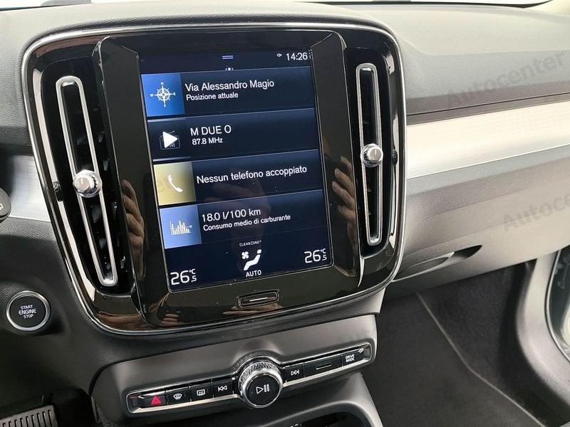 Volvo XC40 XC40 B4 AWD AUT MOMENTUM PRO