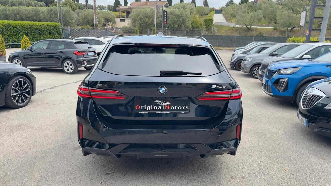 Bmw 540 540d M-SPORT PRO/XDRIVE/TETTO/CERCHI R21/PRONTA CONSEGNA/UFFICIALE/