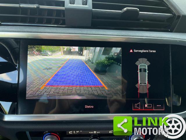 AUDI Q3 S-tronic S-line plug-in Hybrid Identity Black