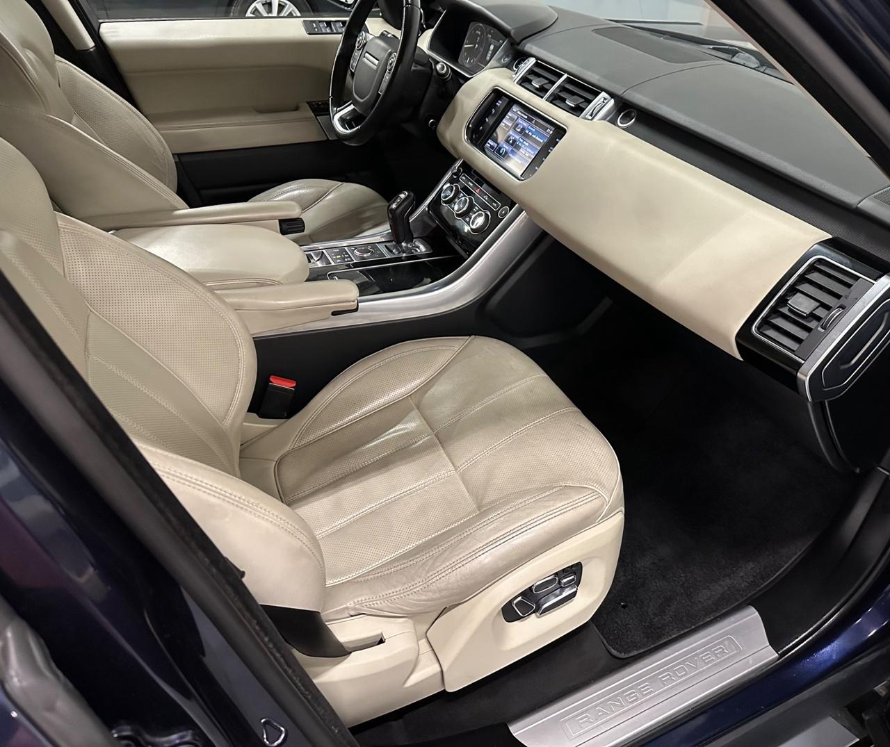 Land Rover Range Sport 3.0 TDV6 Dynamic 7 POSTI