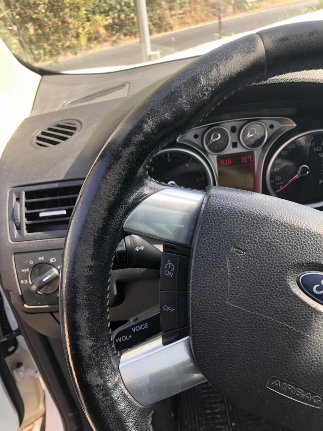 Ford Kuga Kuga+ 2.0 TDCi 140 CV 2WD DPF